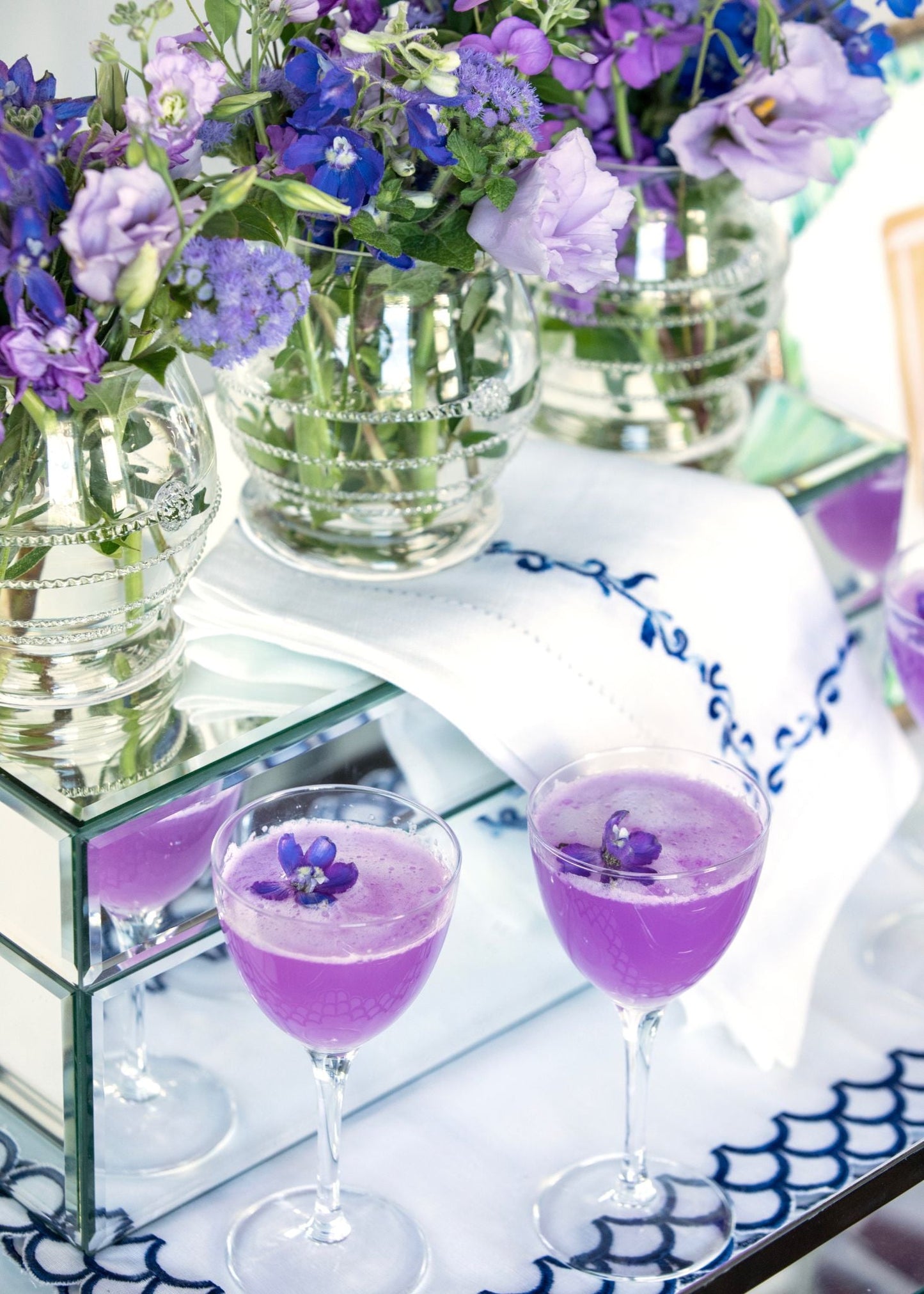 7 Transitional Home Decor Secrets to Elevate Your Dining Space Year-Round