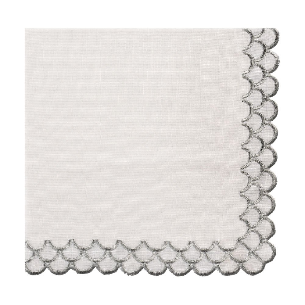 Linen Dinner Napkins with Scallop Detail