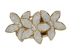 White Three Flower Napkin ring with pearl center
